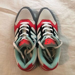 Men’s New Balances size 10.5